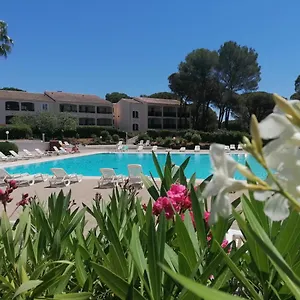 https://residence-golfs-de-valescure.fr-provencehotel.com